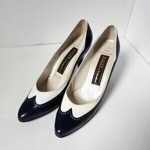 Vintage Bally Ilona Navy + White Kidskin Wingtip Pumps -Sz 7.5 N